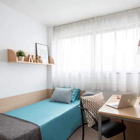 Residencia Universitaria Resa Colegio De Cuenca *