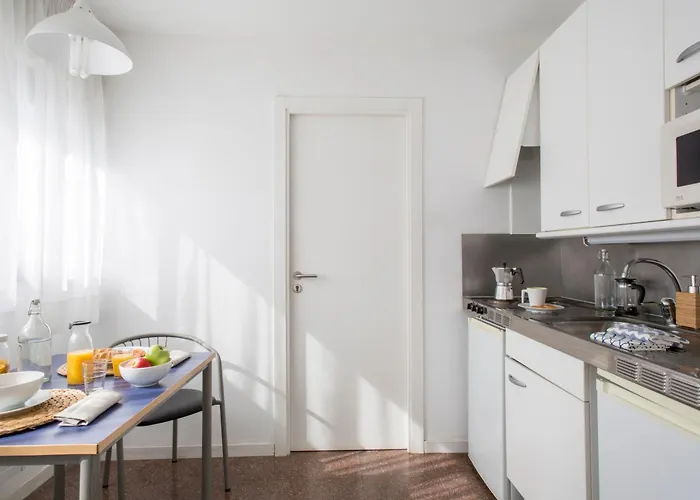 Residencia Universitaria Resa Colegio De Cuenca *