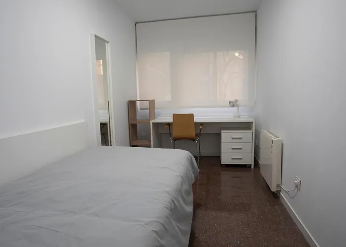 Residencia Universitaria Resa Colegio De Cuenca * Salamanka