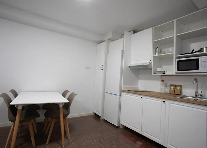 Residencia Universitaria Resa Colegio De Cuenca Apartmán *